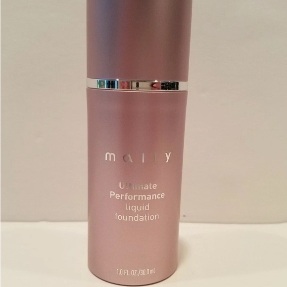 MALLY ULTIMATE PERFORMANCE LIQUID FOUNDATION NEW medium tan - Picture 1 of 3